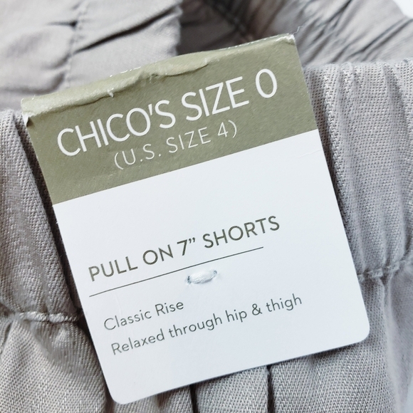 NWT Chico's Tencel 7" Pull On Shorts Pale Taupe Small - Picture 9 of 10